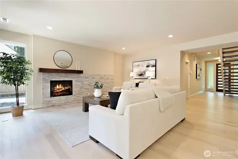 10034 Slater Avenue NE Kirkland WA 98033
