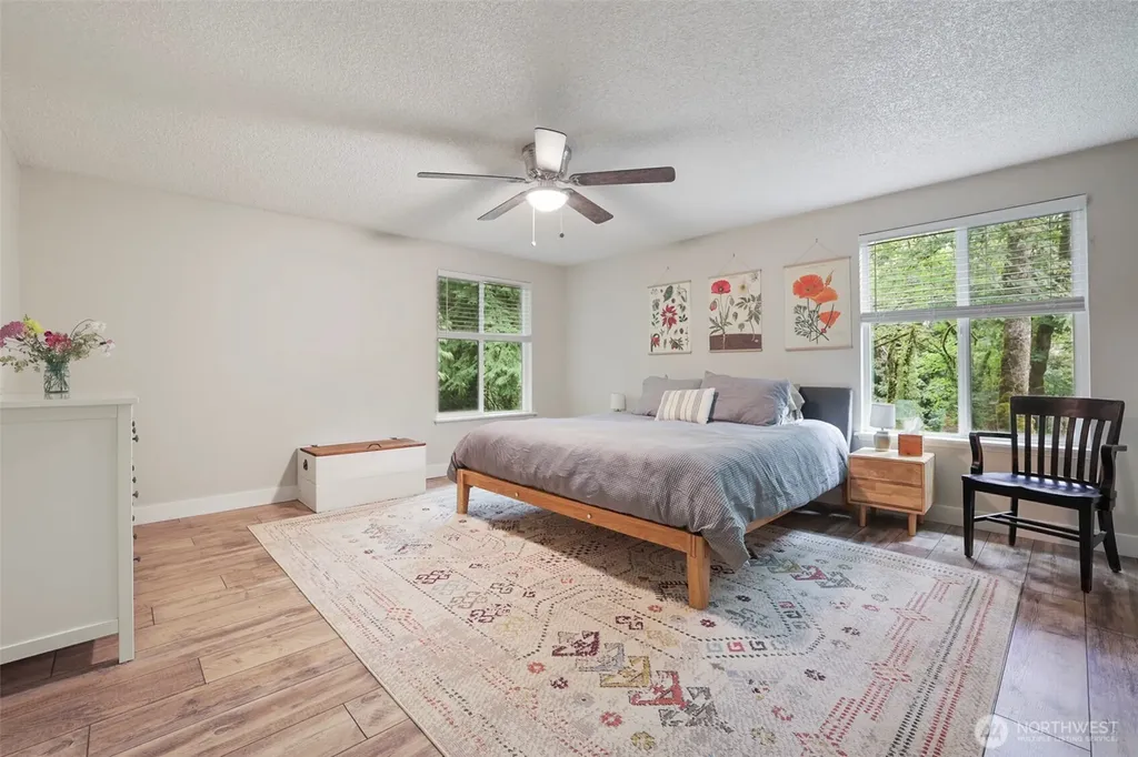 3929 Faith Place NW Bremerton WA 98312