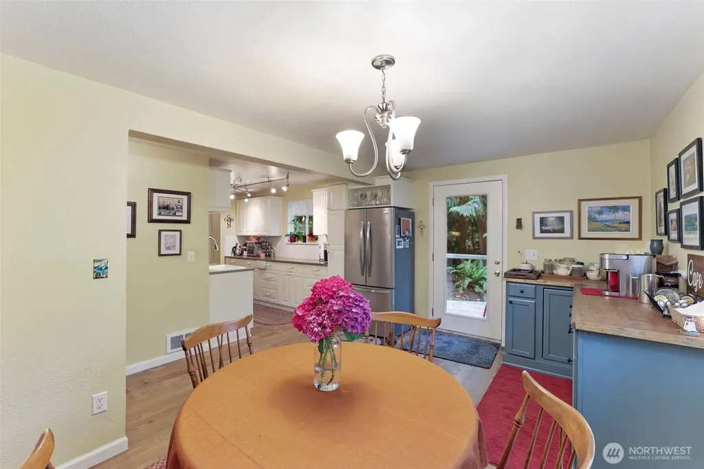 3929 Faith Place NW Bremerton WA 98312