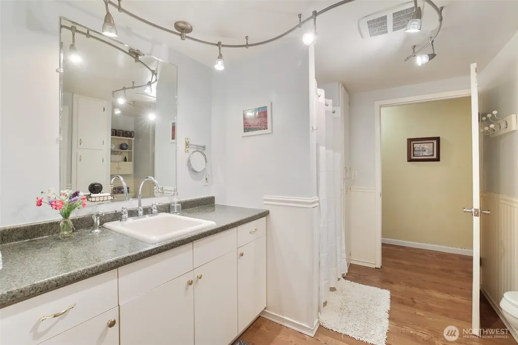 3929 Faith Place NW Bremerton WA 98312