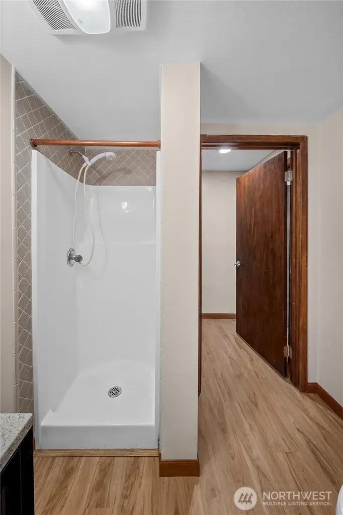11502 29th Avenue SW Seattle WA 98146