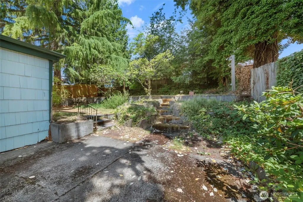 11502 29th Avenue SW Seattle WA 98146