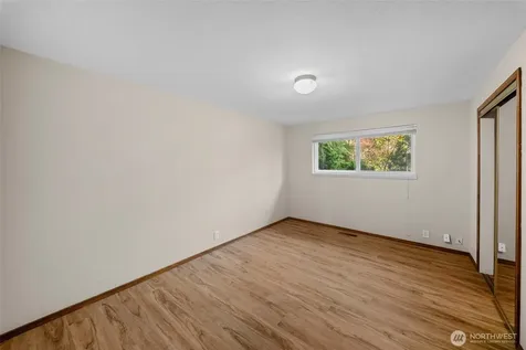 11502 29th Avenue SW Seattle WA 98146