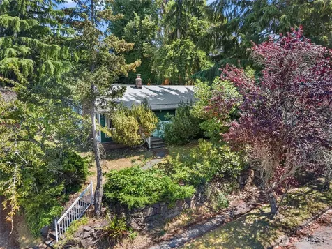 11502 29th Avenue SW Seattle WA 98146