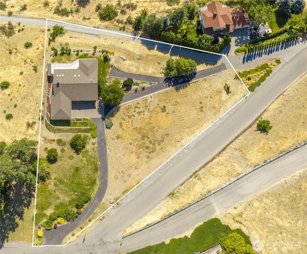 3035 Lakeshore Road Manson WA 98831