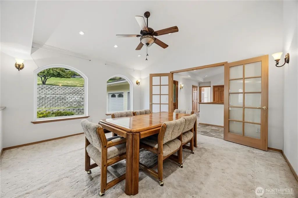 3035 Lakeshore Road Manson WA 98831