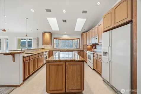 3035 Lakeshore Road Manson WA 98831