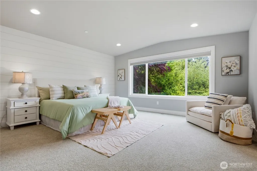 10313 133rd Court NE Redmond WA 98033