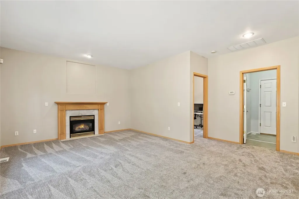 20321 124th Street Ct E Sumner WA 98391
