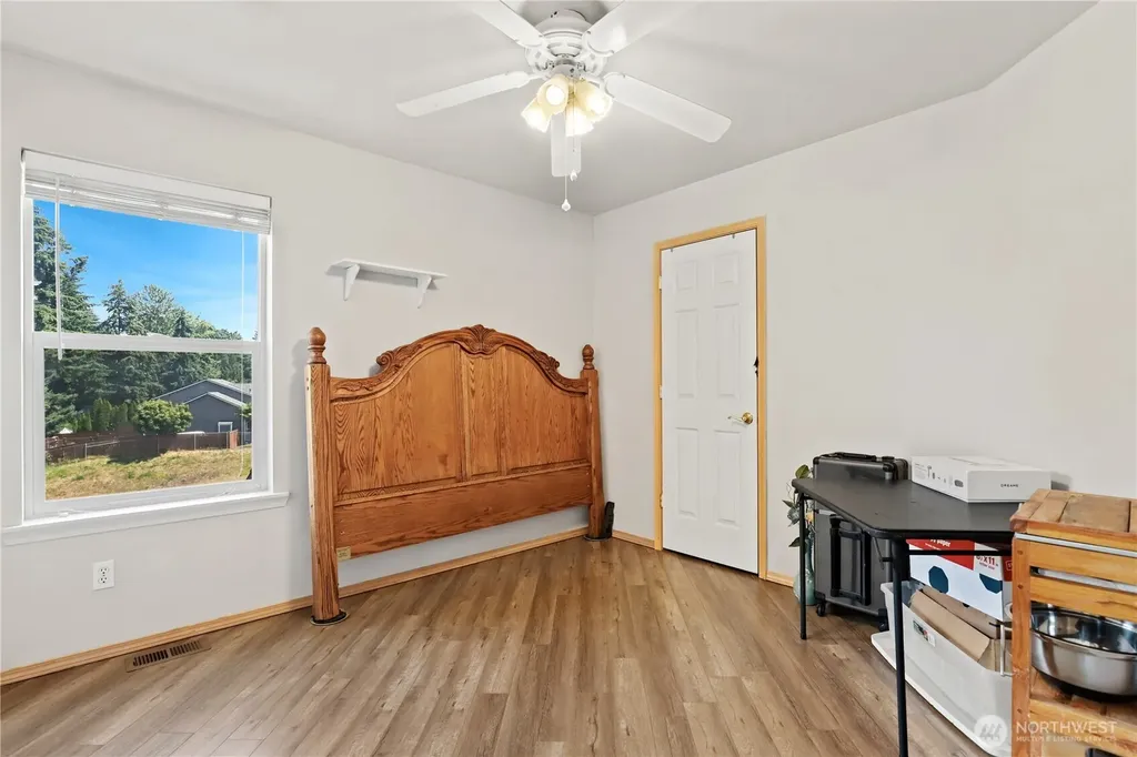 20321 124th Street Ct E Sumner WA 98391