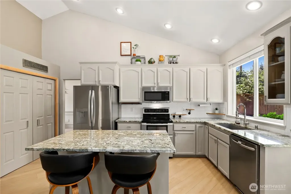 20321 124th Street Ct E Sumner WA 98391