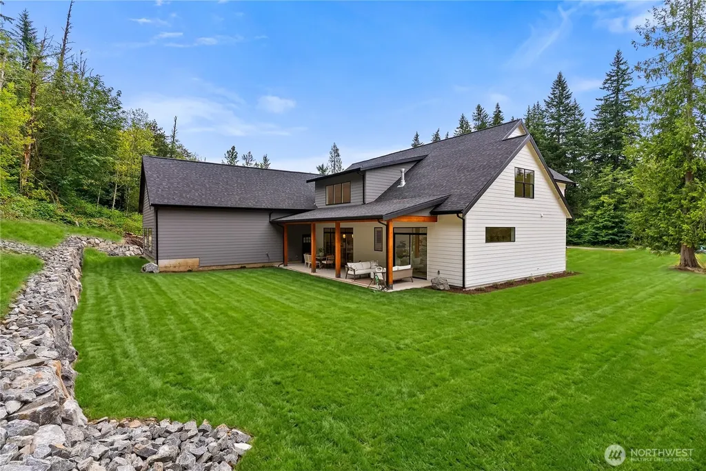 40440 306th Avenue SE Enumclaw WA 98022