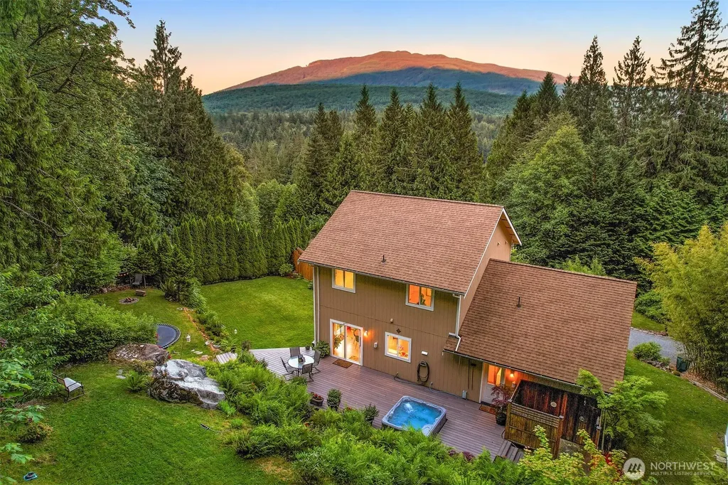 755 Top Place Sedro Woolley WA 98284