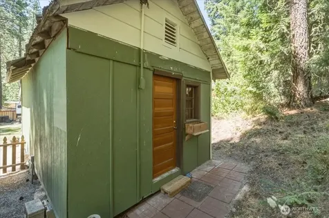 17964 Entiat River Road Entiat WA 98822