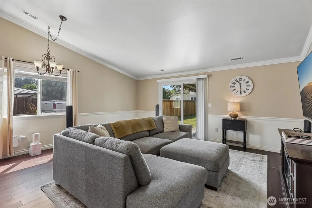 4512 193rd Place NE Arlington WA 98223