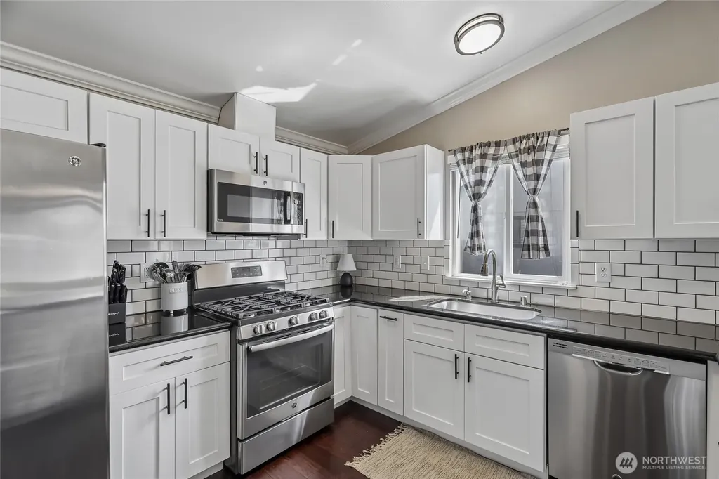 4512 193rd Place NE Arlington WA 98223