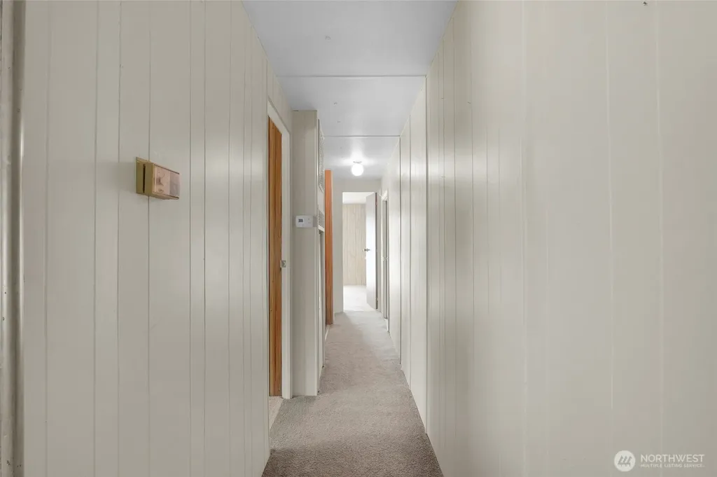 4680 K NE Moses Lake WA 98837