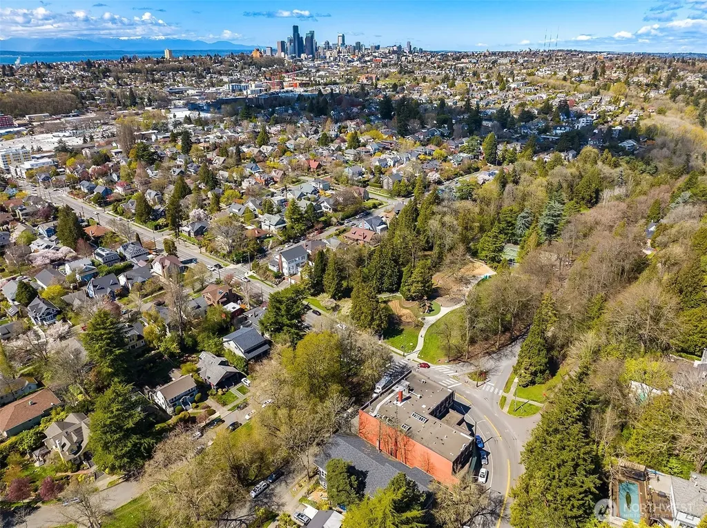 2809 Mount Rainier Drive S Seattle WA 98144