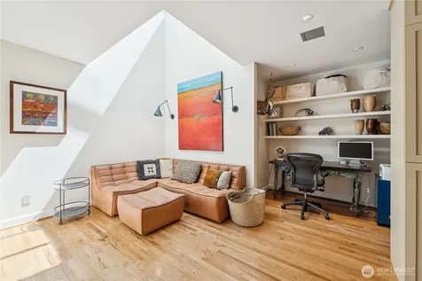 2809 Mount Rainier Drive S Seattle WA 98144
