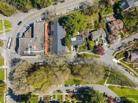 2809 Mount Rainier Drive S Seattle WA 98144