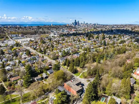 2809 Mount Rainier Drive S Seattle WA 98144