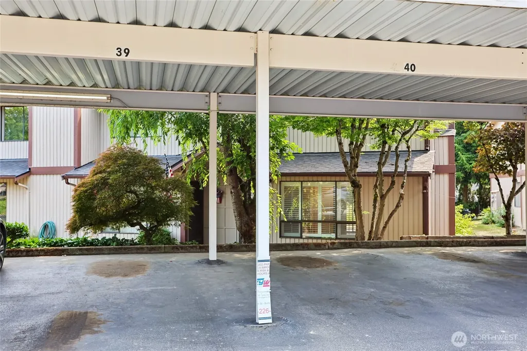 14918 32nd Place S Seatac WA 98168