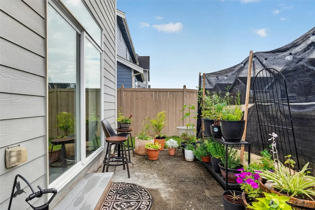 4749 Hadley Street Bellingham WA 98226