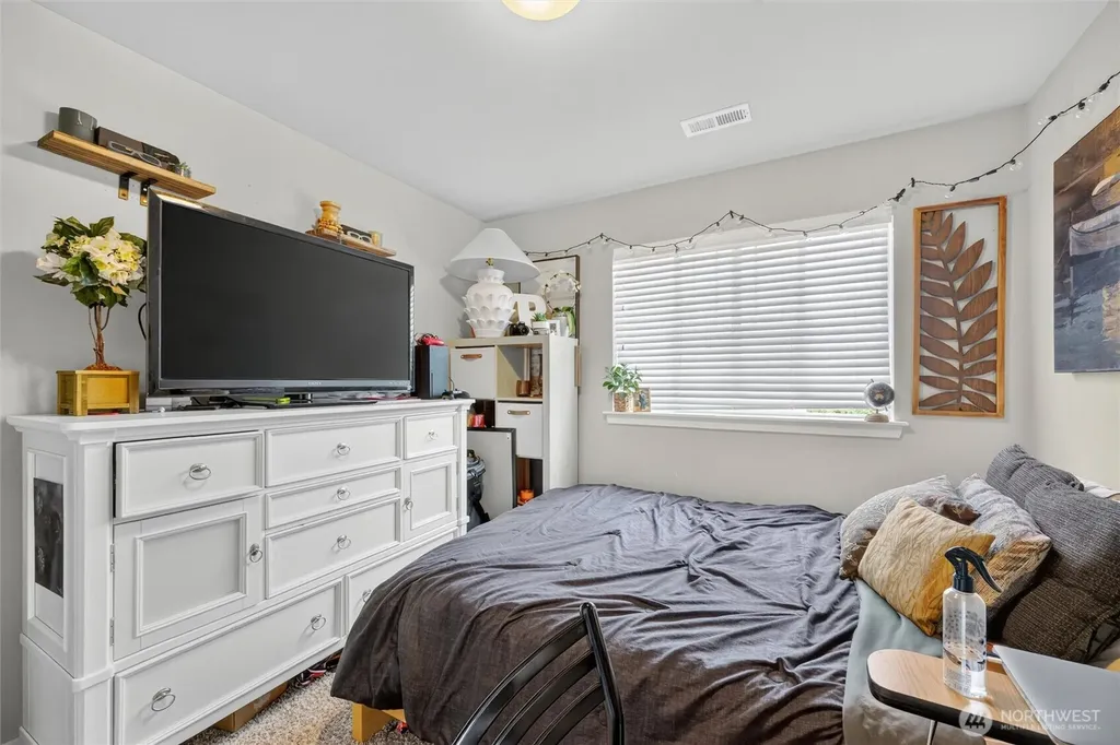 4749 Hadley Street Bellingham WA 98226