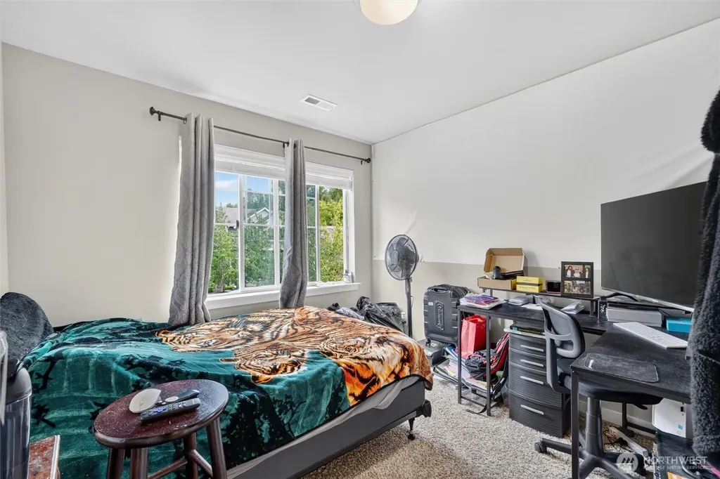 4749 Hadley Street Bellingham WA 98226
