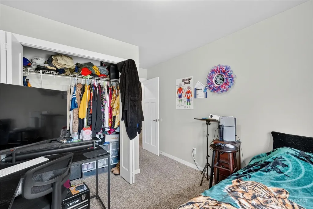 4749 Hadley Street Bellingham WA 98226
