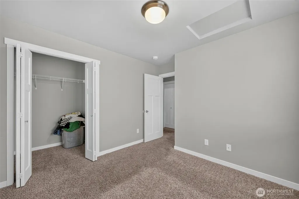 4749 Hadley Street Bellingham WA 98226
