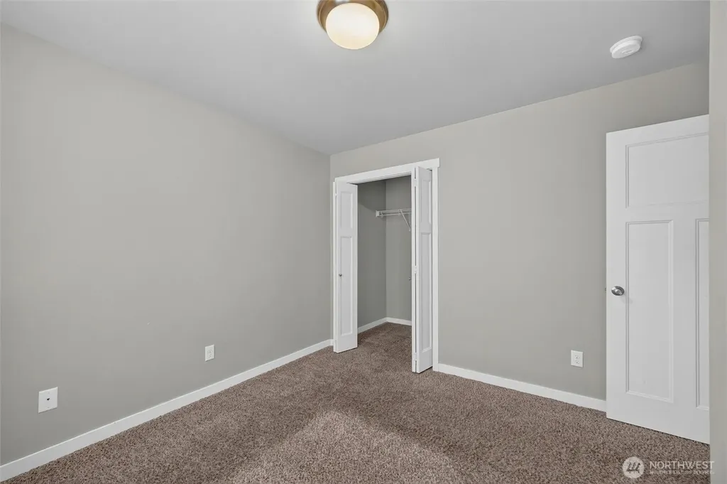4749 Hadley Street Bellingham WA 98226