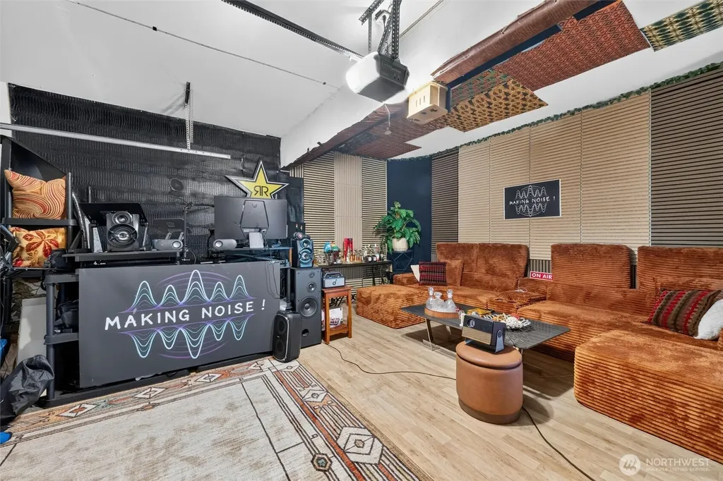 4749 Hadley Street Bellingham WA 98226
