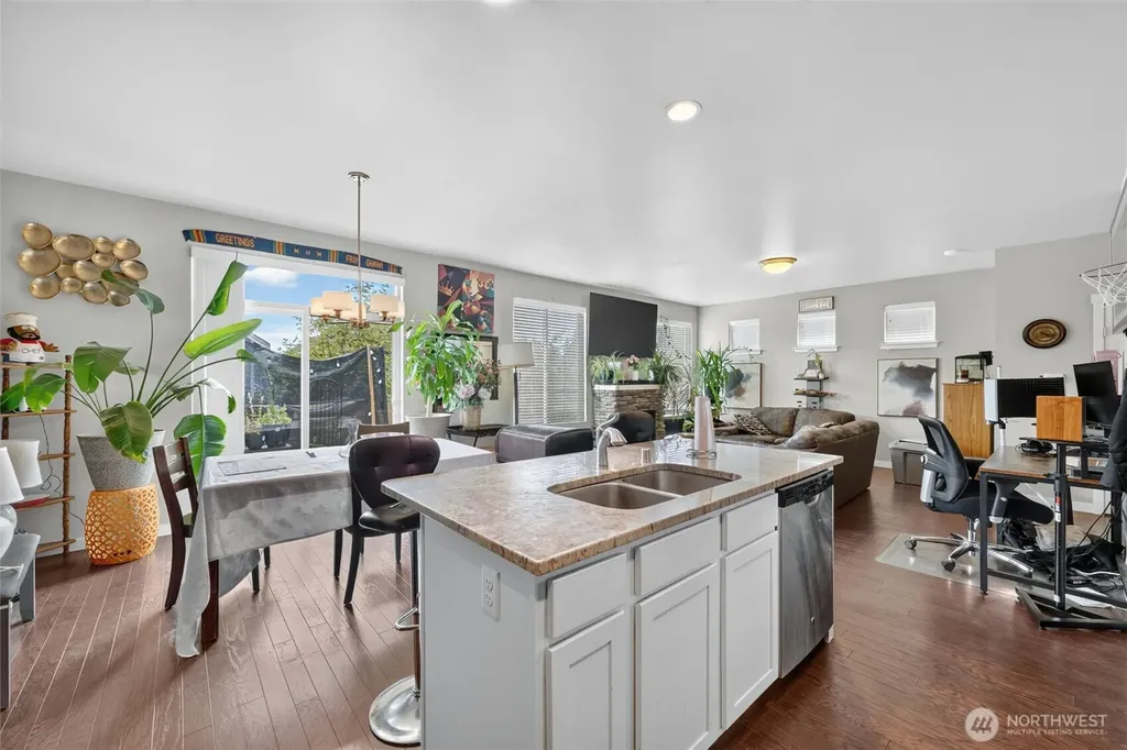 4749 Hadley Street Bellingham WA 98226