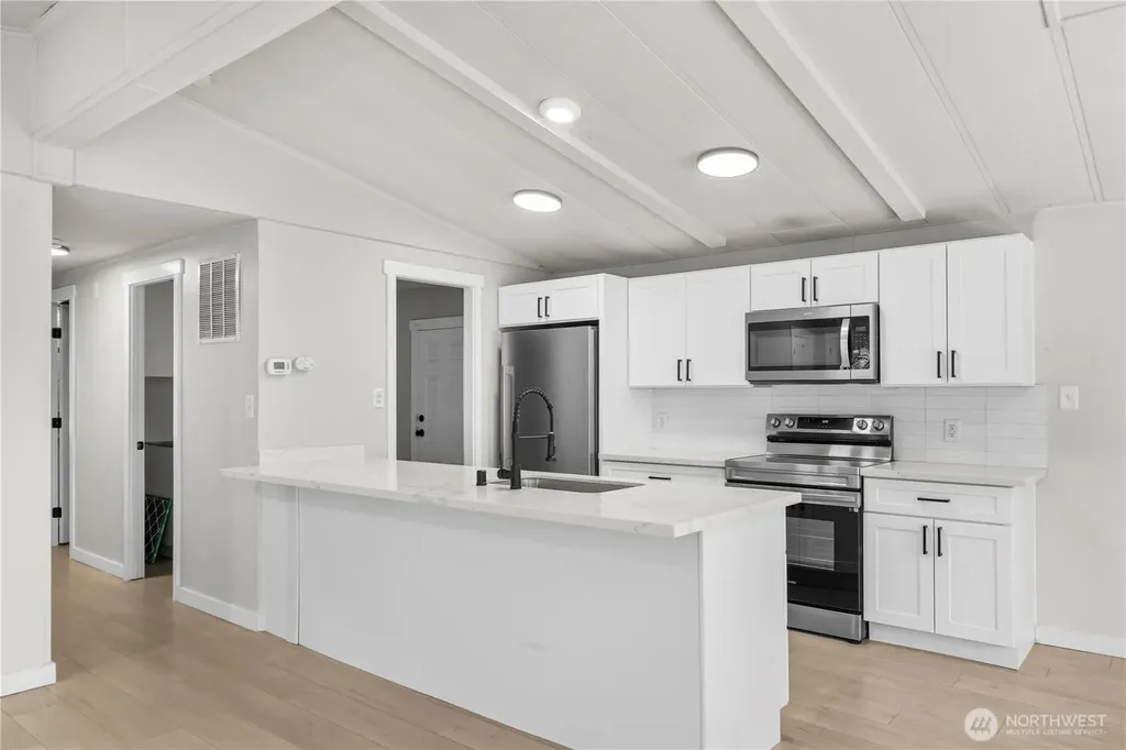 1898 Vista Lane W Bremerton WA 98312