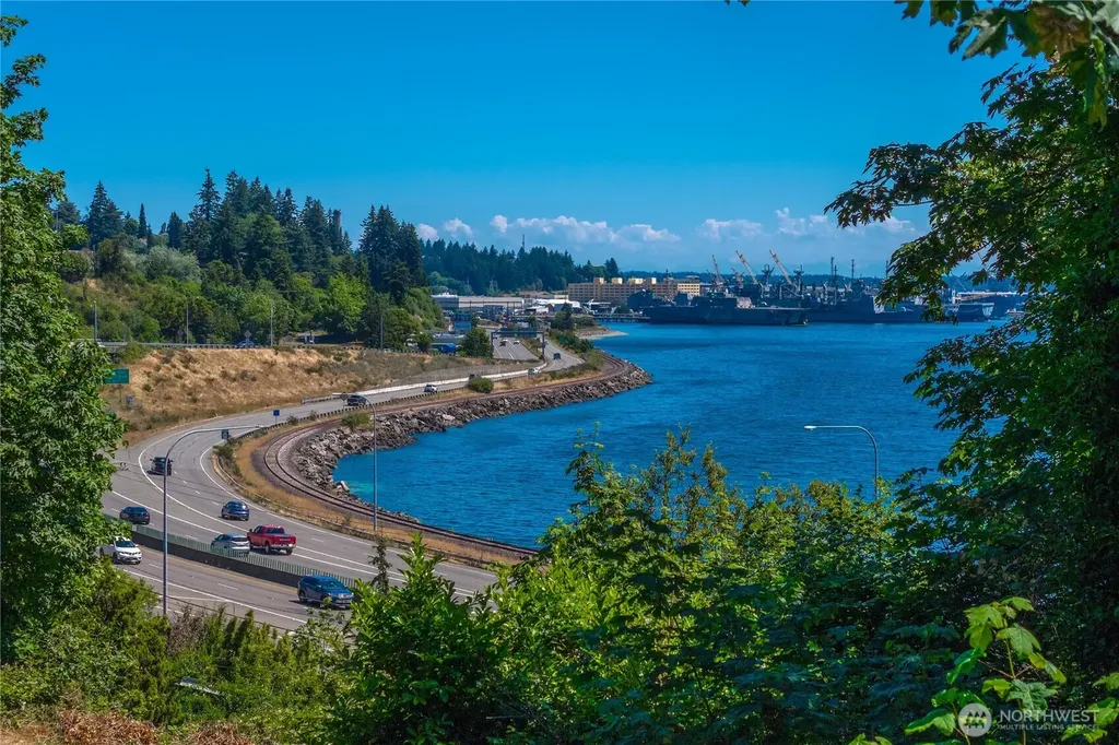 1898 Vista Lane W Bremerton WA 98312