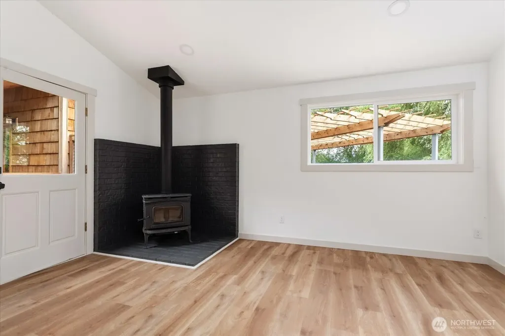 195 Perry Drive Coupeville WA 98239