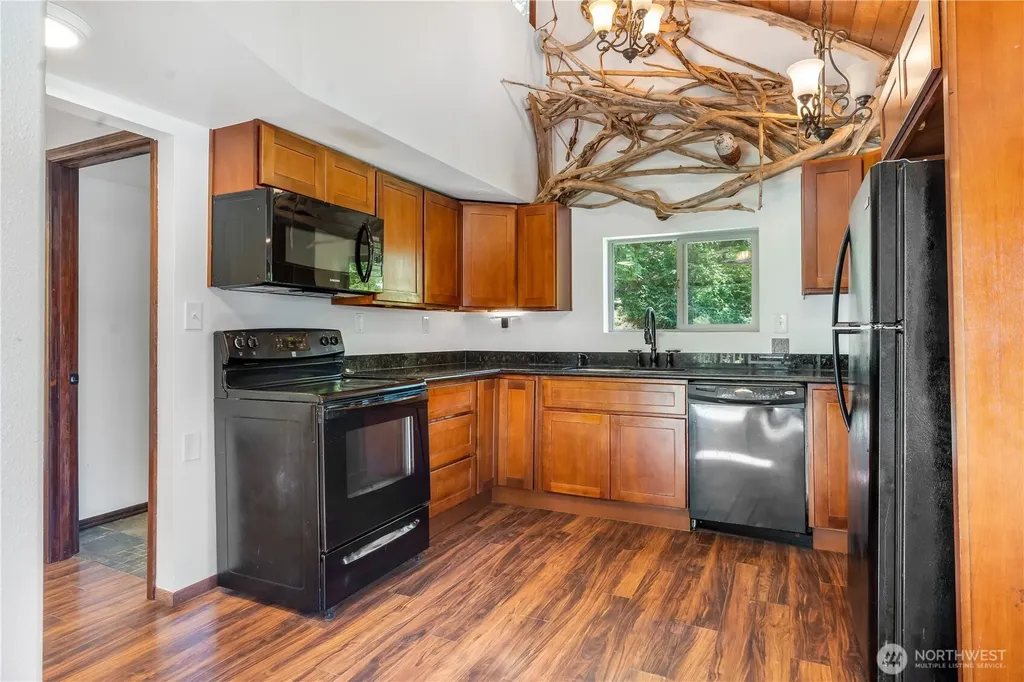 310 Fir Lane NW Lakebay WA 98349
