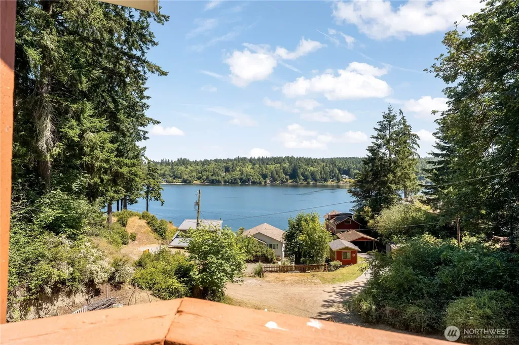 310 Fir Lane NW Lakebay WA 98349