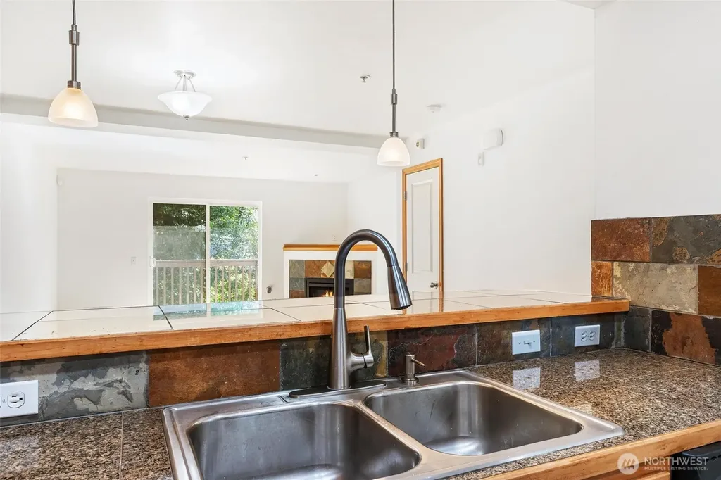 7220 Rainier Drive Everett WA 98203