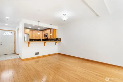 7220 Rainier Drive Everett WA 98203