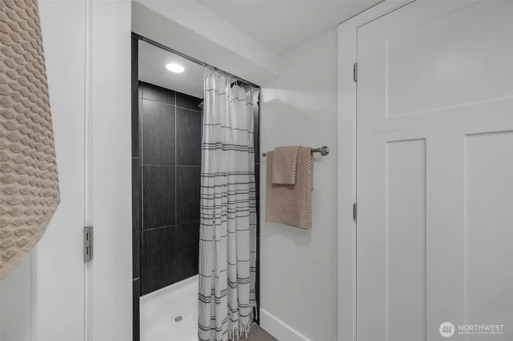 3203 35th Avenue S Seattle WA 98144