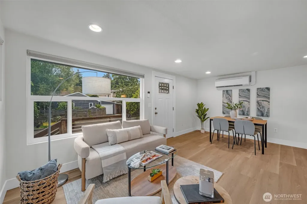 3203 35th Avenue S Seattle WA 98144