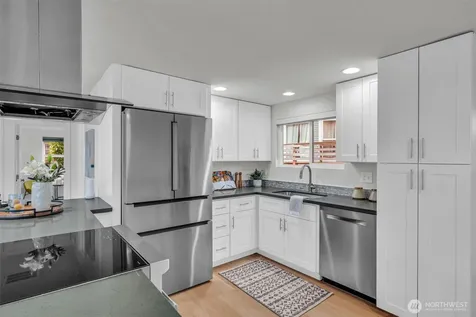 3203 35th Avenue S Seattle WA 98144