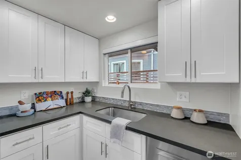 3203 35th Avenue S Seattle WA 98144