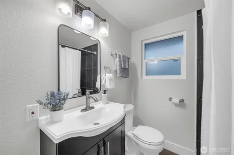 3203 35th Avenue S Seattle WA 98144