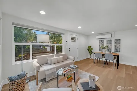 3203 35th Avenue S Seattle WA 98144