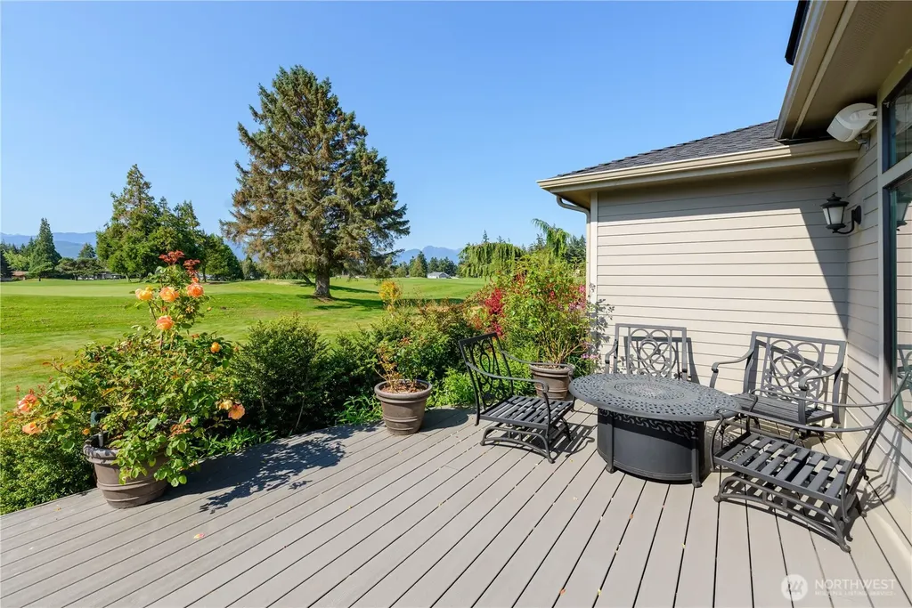 264 Lone Eagle Lane Sequim WA 98382