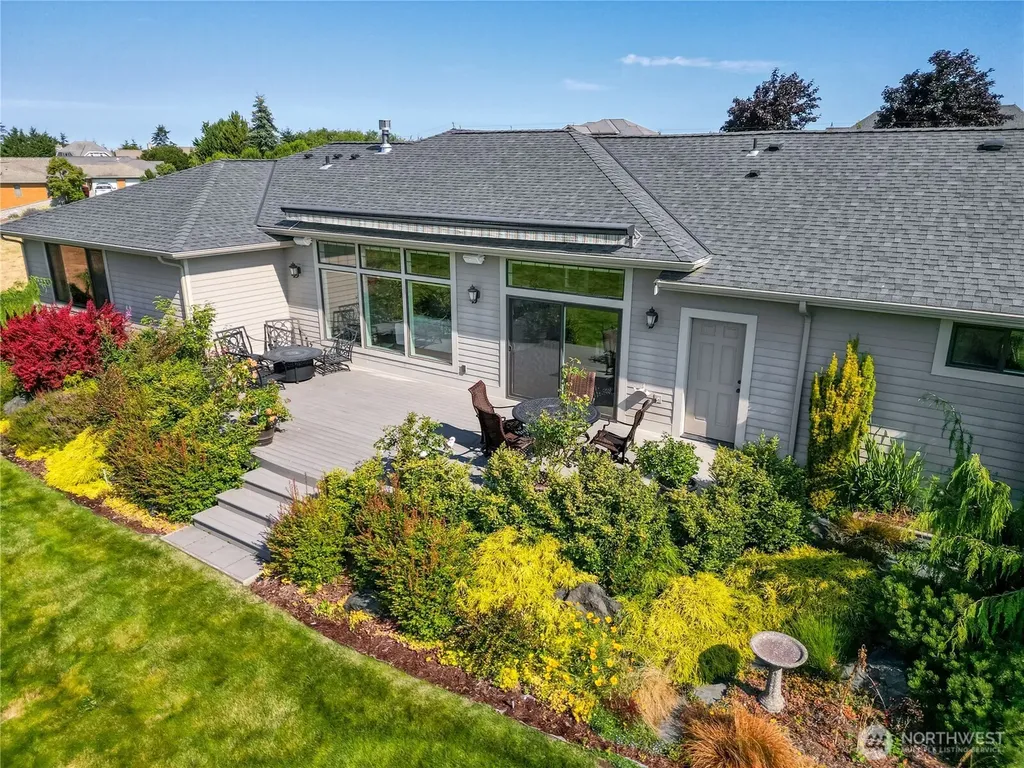 264 Lone Eagle Lane Sequim WA 98382