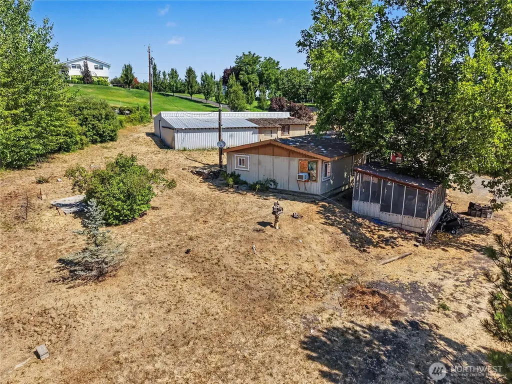363 Baker Road Selah WA 98942